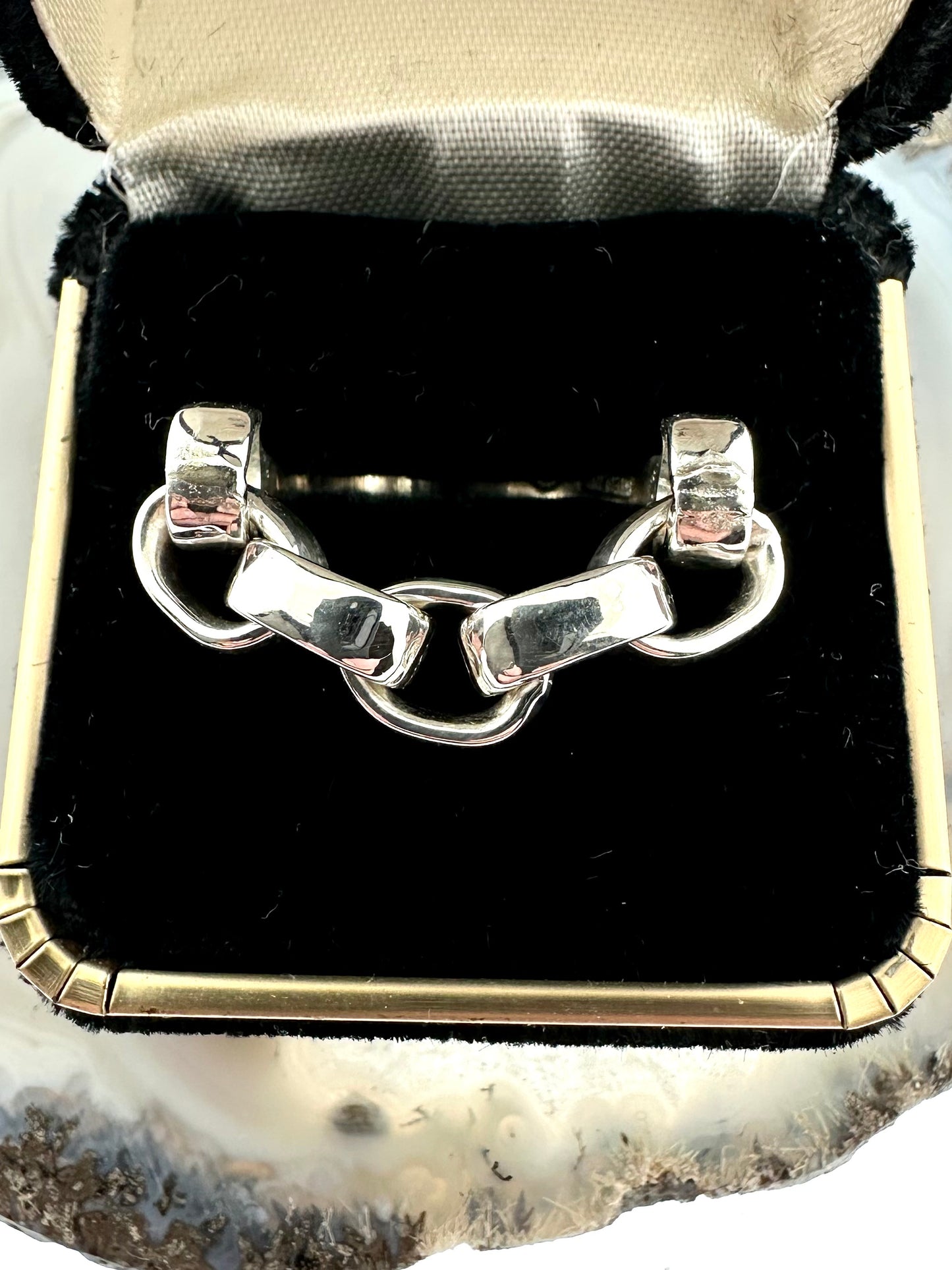 Unique Chain Link Ring