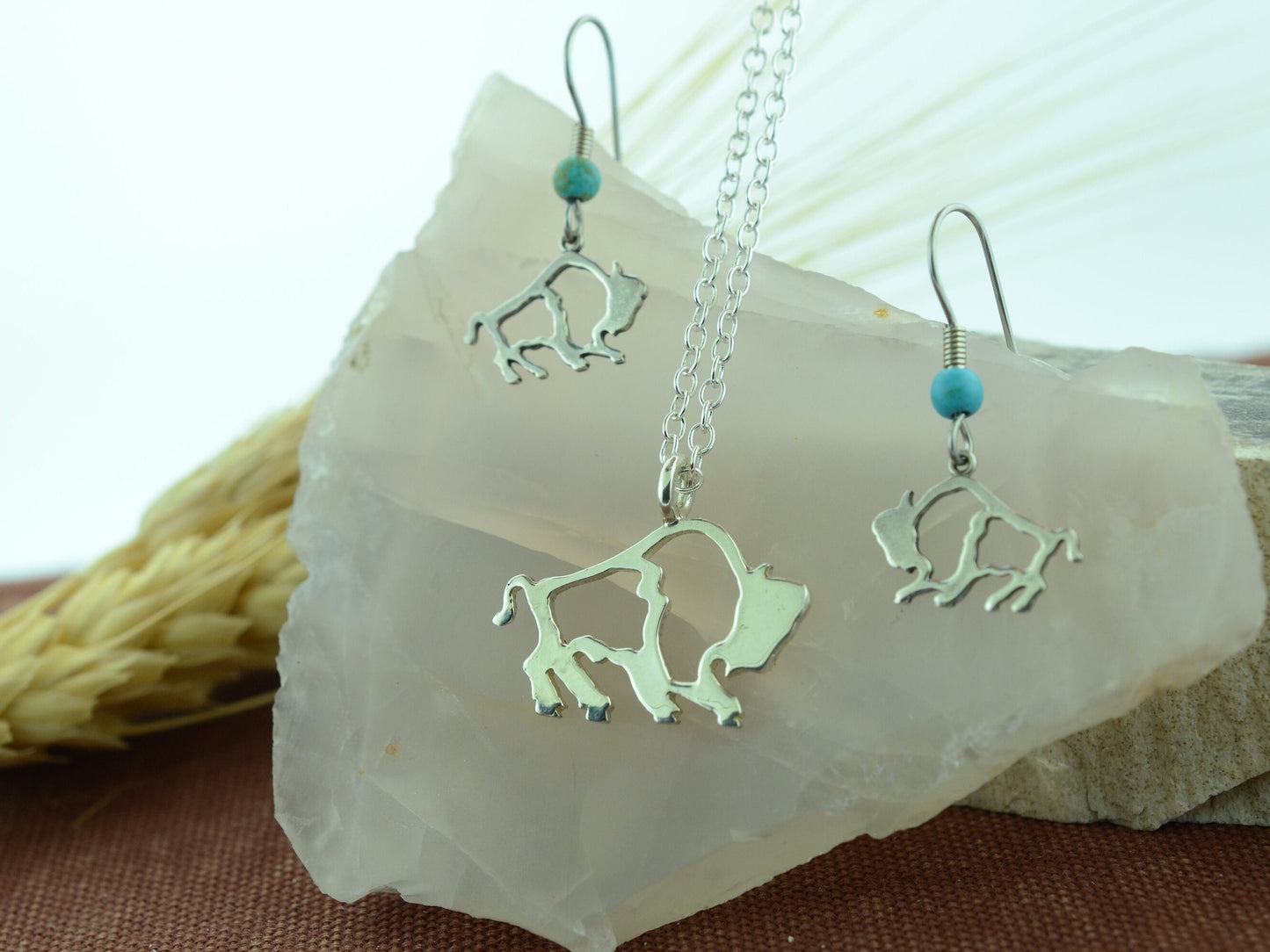 Minimalist Buffalo Pendant and Earrings Set in Sterling Silver – Lakota Legacy Line