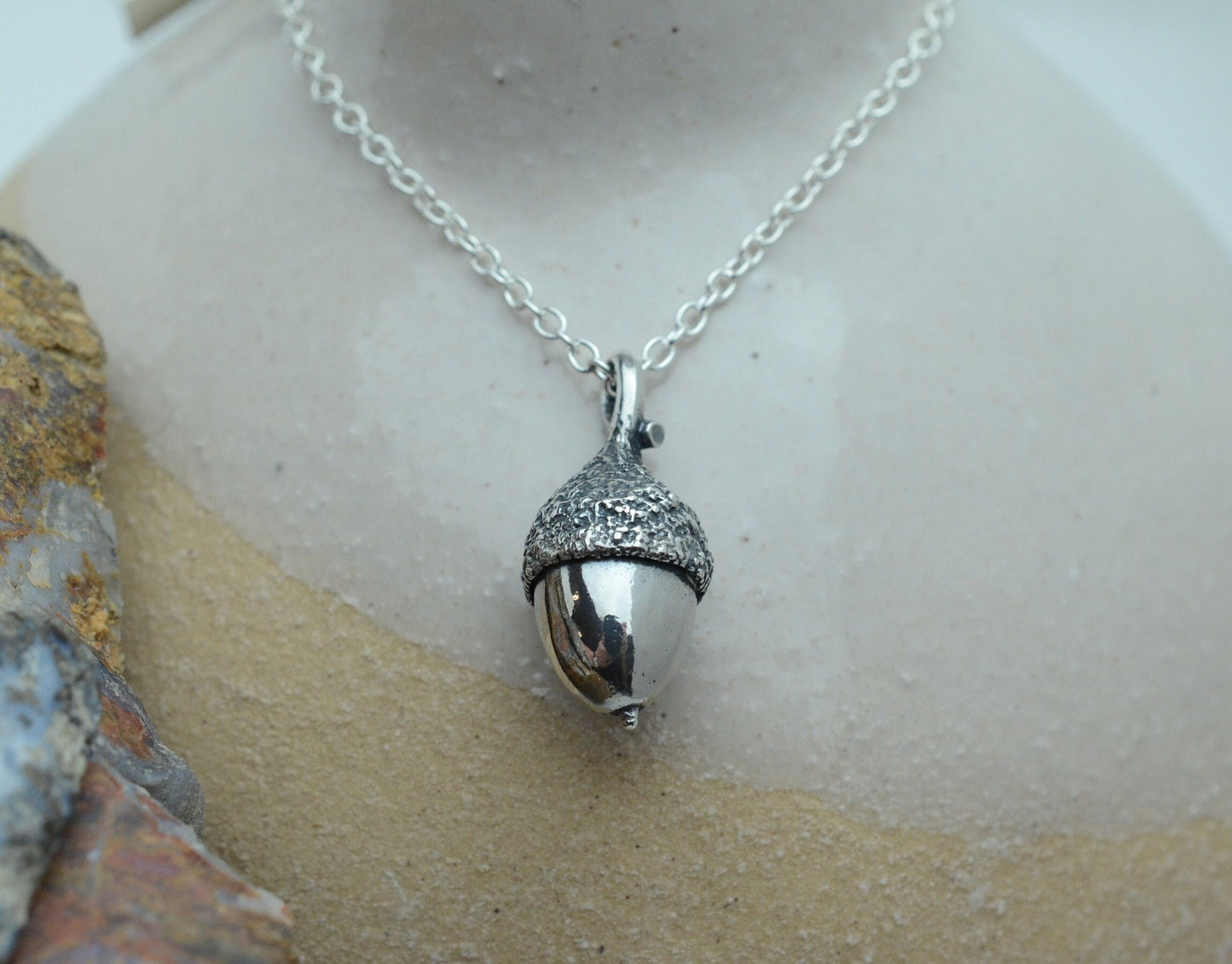 Acorn Pendant in Sterling Silver – Nature Series