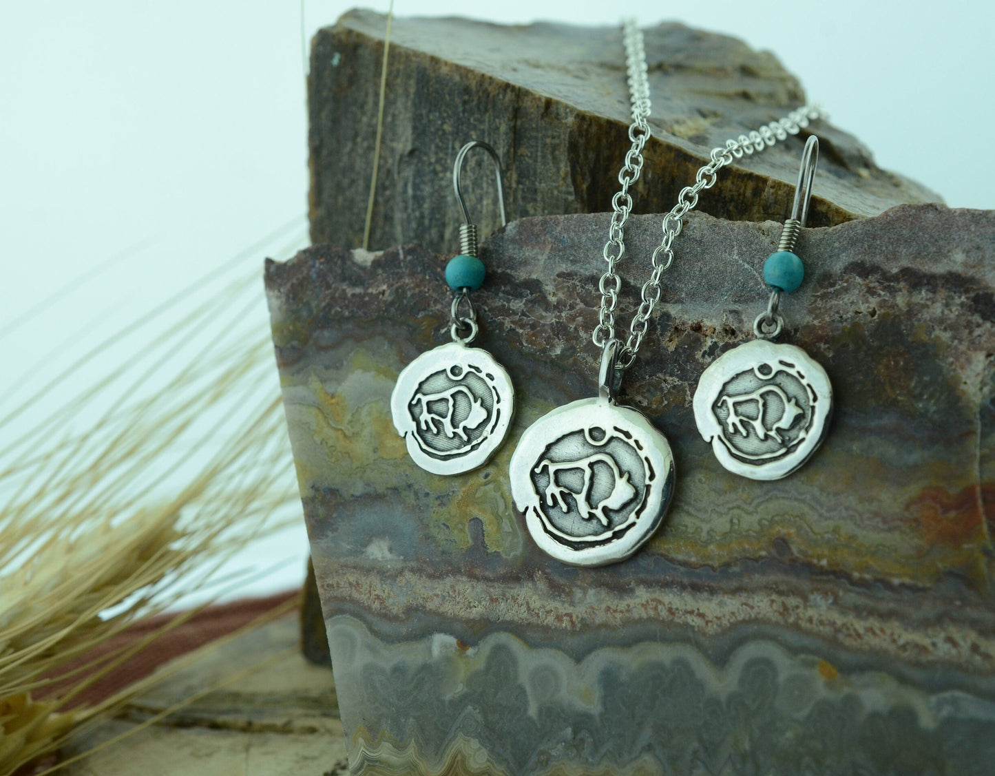 Impression Buffalo Pendant and Earrings Set in Sterling Silver – Lakota Legacy Line