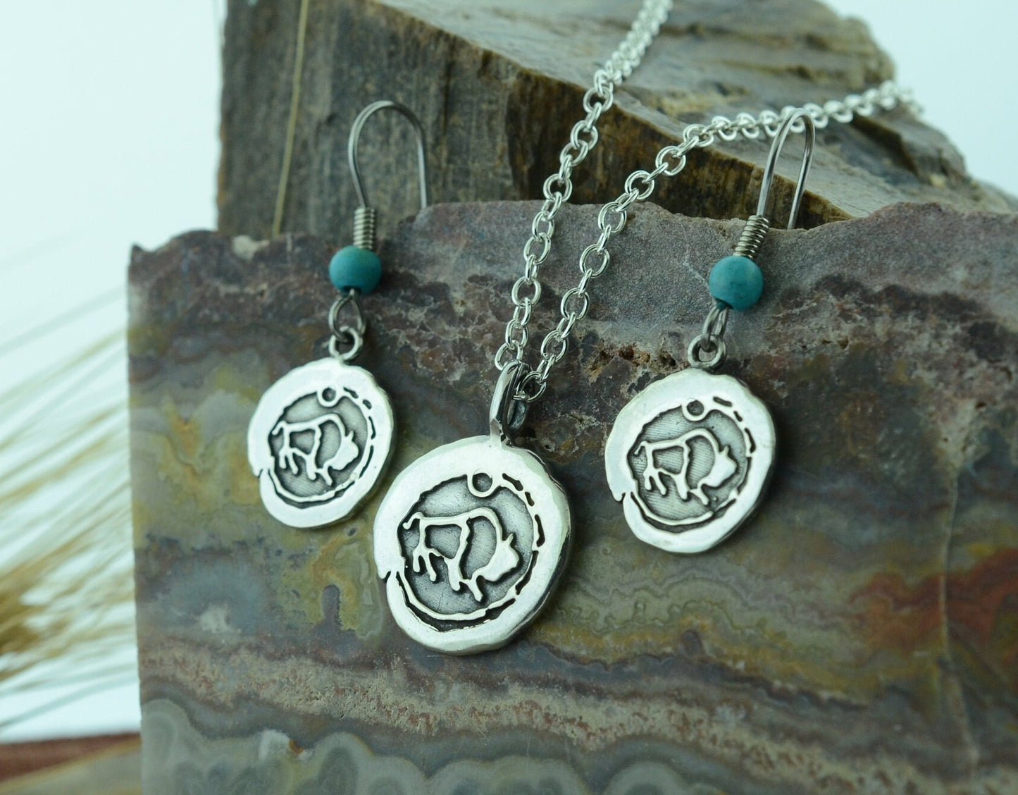 Impression Buffalo Pendant and Earrings Set in Sterling Silver – Lakota Legacy Line