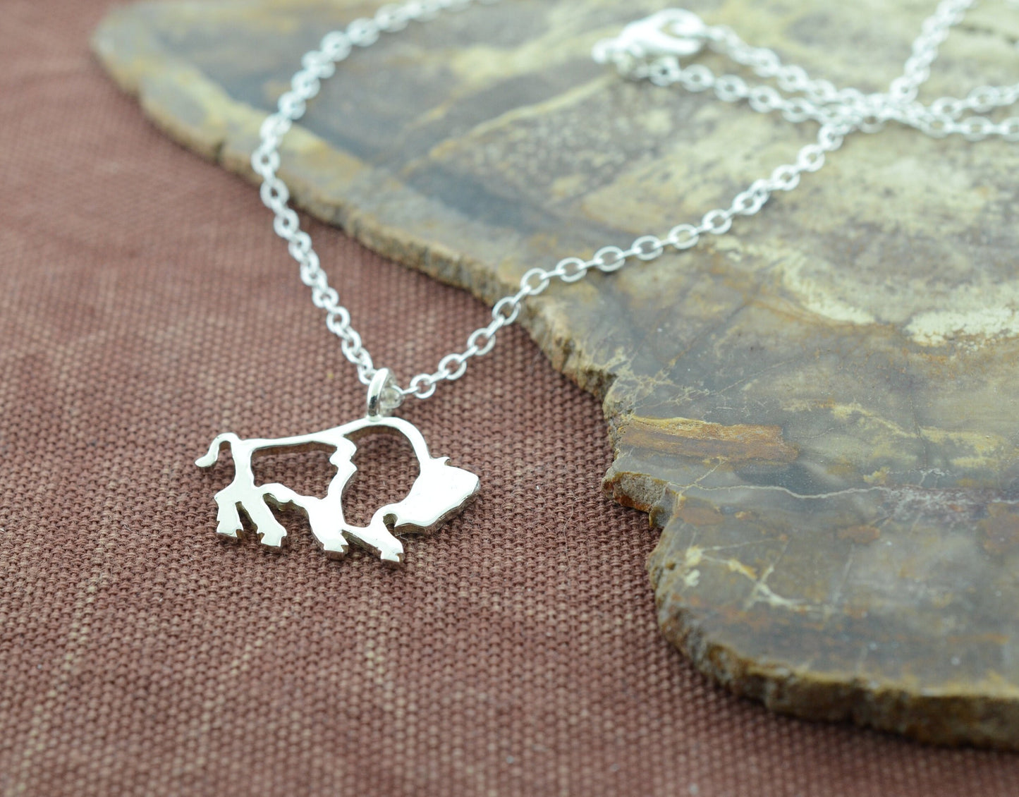 Minimalist Buffalo Pendant in Sterling Silver – Lakota Legacy Line