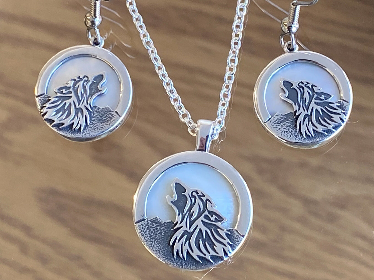 Howling Wolf Pendant and Earrings in Sterling Silver with Mother of Pearl Moon Set – Lakota Legacy Line