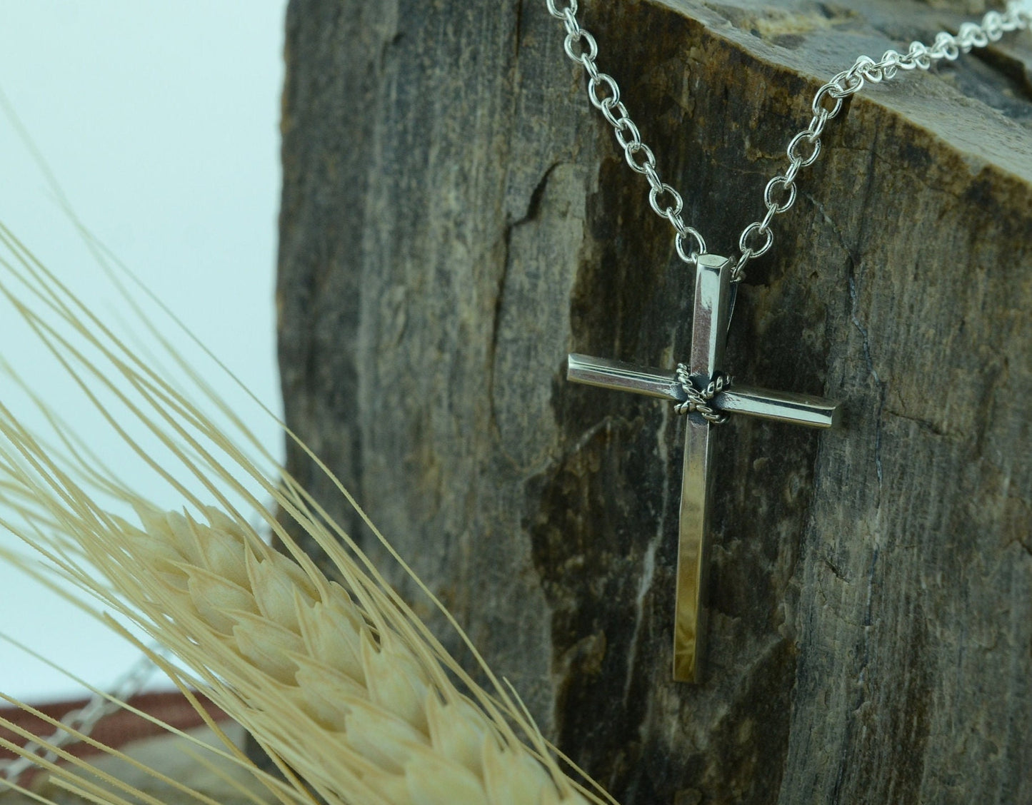 Rope Cross Pendant in Sterling Silver – Identity Series