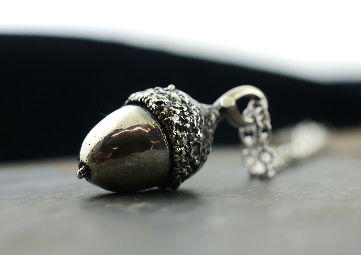 Acorn Pendant in Sterling Silver – Nature Series