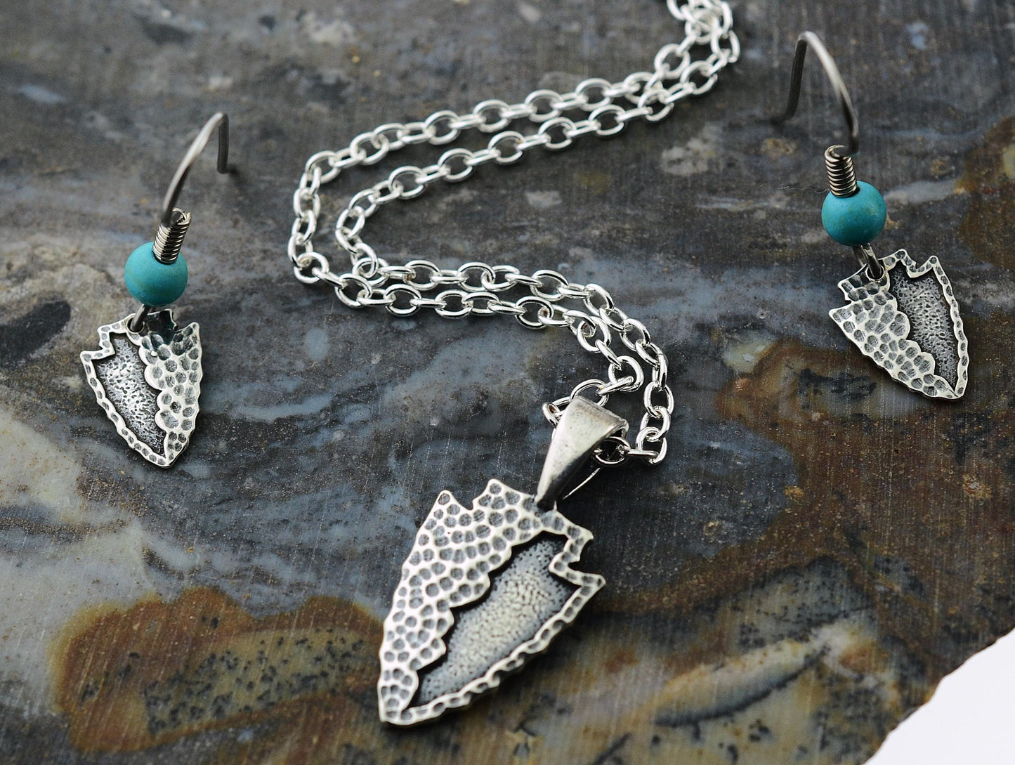 Arrowhead Pendant and Earrings in Sterling Silver Set – Lakota Legacy Line